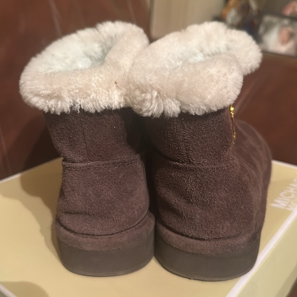 MK ANKLE BOOTS - Picture 2 of 6